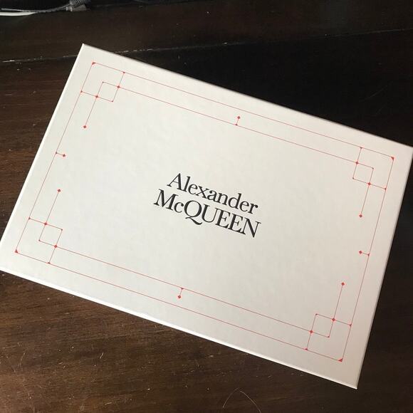 Authentic Alexander McQueen sneaker box, gift box - empty box - Picture 1 of 14